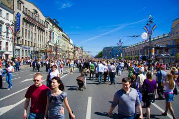 dreamstime m 9584182 st petersburg busy street