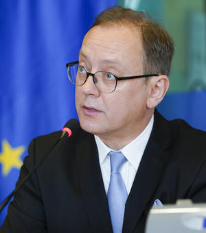 dr marcin walecki